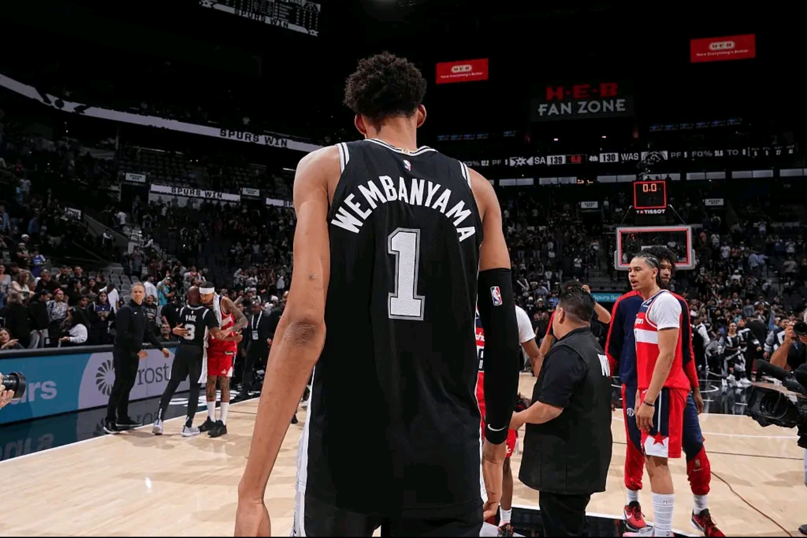 马刺队夺冠无悬念，实力超群冠军之路不可阻挡的简单介绍