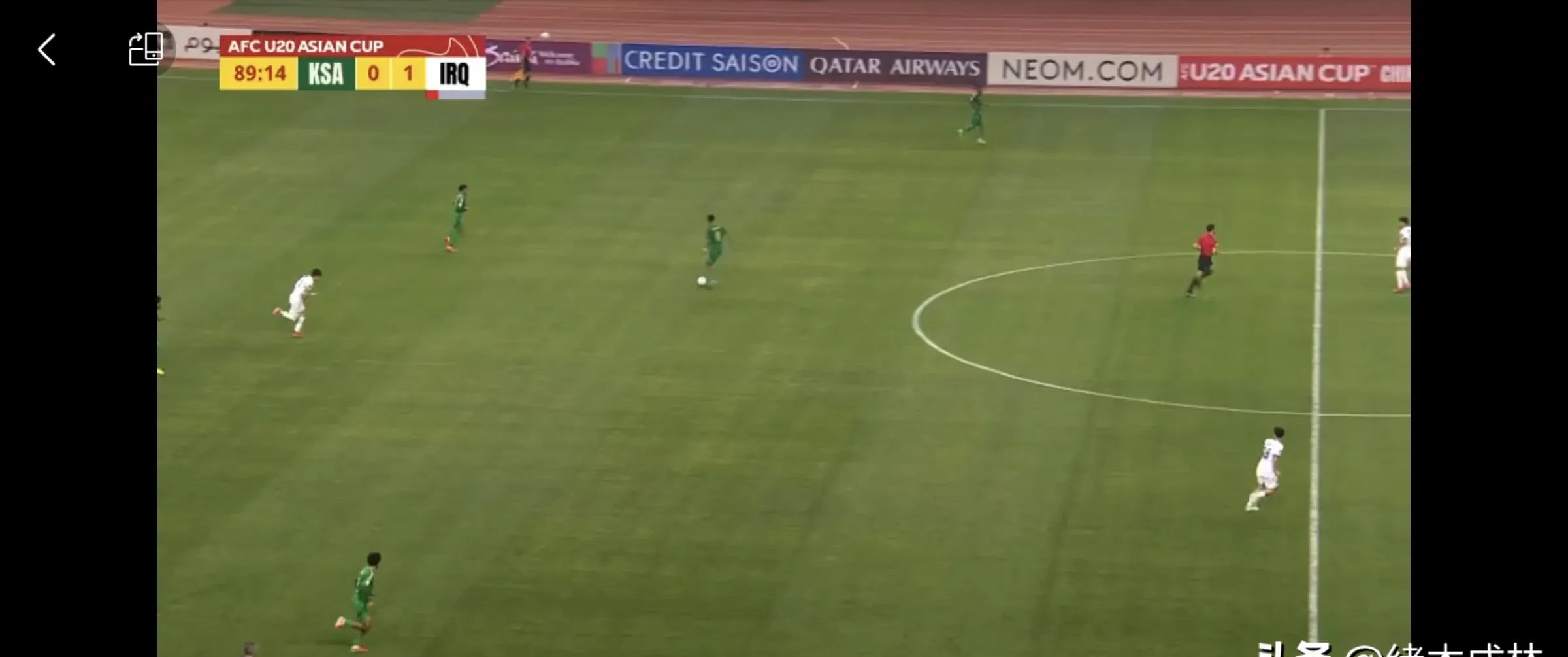 包含沙尔克中场调整展现成效，球队反弹势头可期的词条